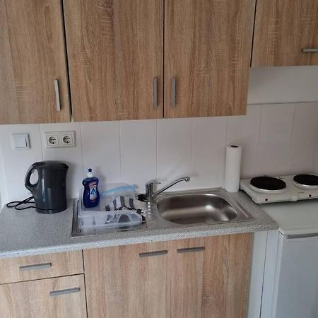 Ferienwohnung/Monteurwohnung Alte Garage Ahnatal Esterno foto